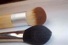 Bamboo Bronzer Brush