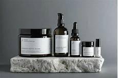 Black Cosmetic Packaging