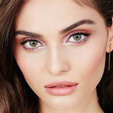Blush And Bronzer