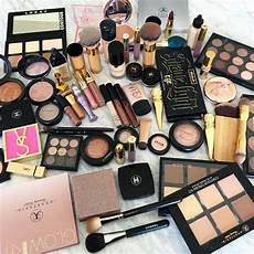 Cosmetic Kits