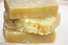 Herbal Laurel Shampoos