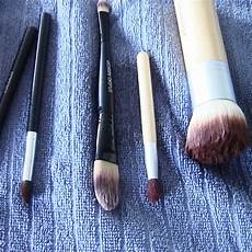Kabuki Bronzer Brush