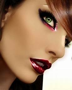 Make Up Professional