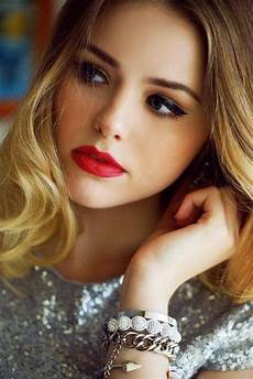Pro Make Up