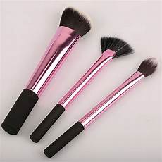 Small Blush Brush